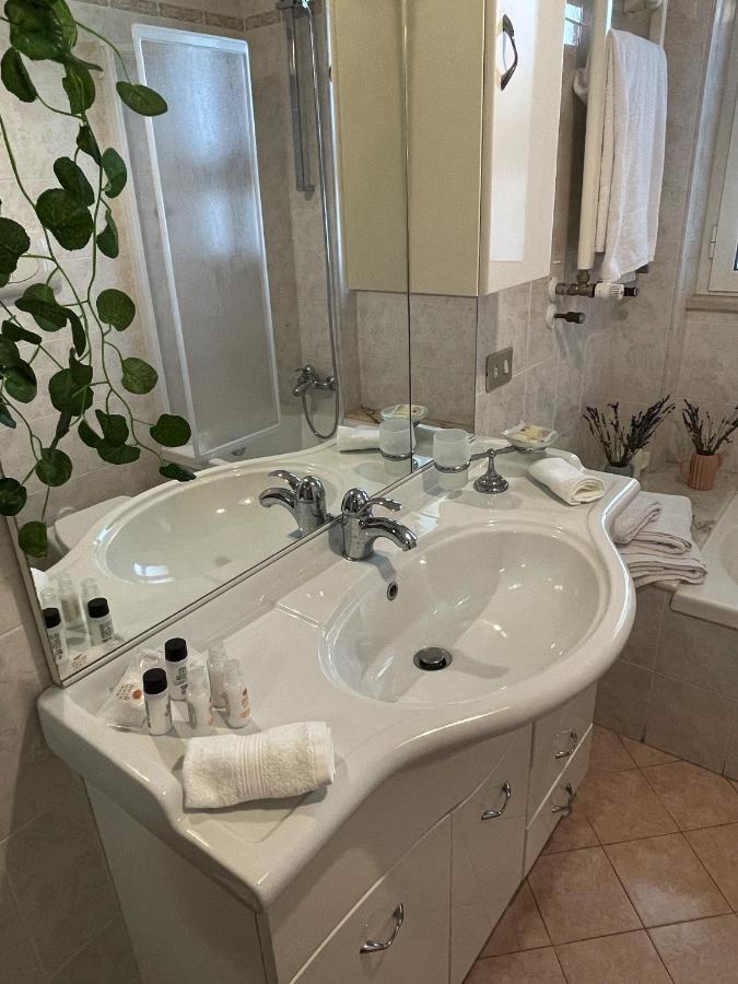 Renza House Chiaia Leilighet Napoli Eksteriør bilde